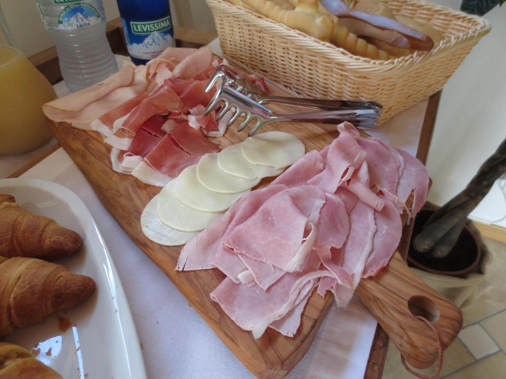 فيرّارا Ladino Room & Breakfast المظهر الخارجي الصورة